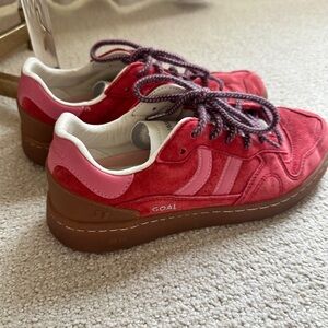 Coolway Red Love Sneaker Sz 8